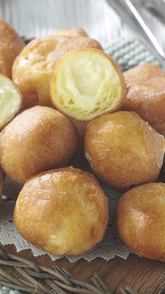 Frittelle_alla_crema_detail_65070 Frittelle_alla_crema_detail_65070