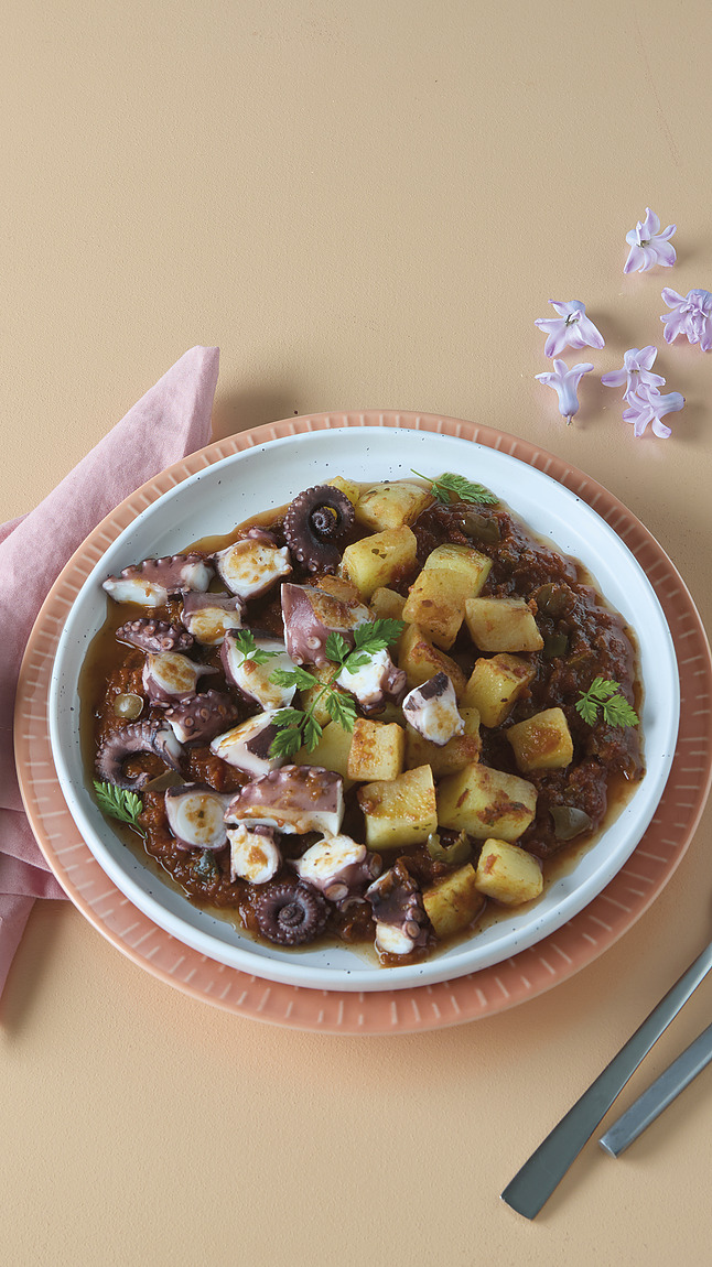 Totano_alla_Luciana_con_patate_web_35179 Totano_alla_Luciana_con_patate_web_35179