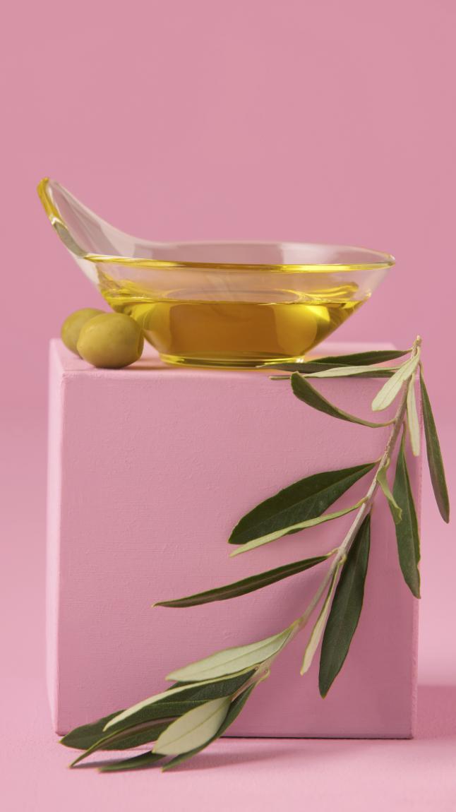 Olio_extra_vergine_di_oliva_DO_detail_14540 Olio_extra_vergine_di_oliva_DO_detail_14540