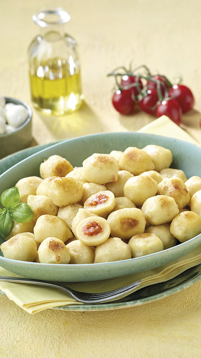 Gnocchi_ripieni_Pomodoro_Mozza_web_35031 Gnocchi_ripieni_Pomodoro_Mozza_web_35031
