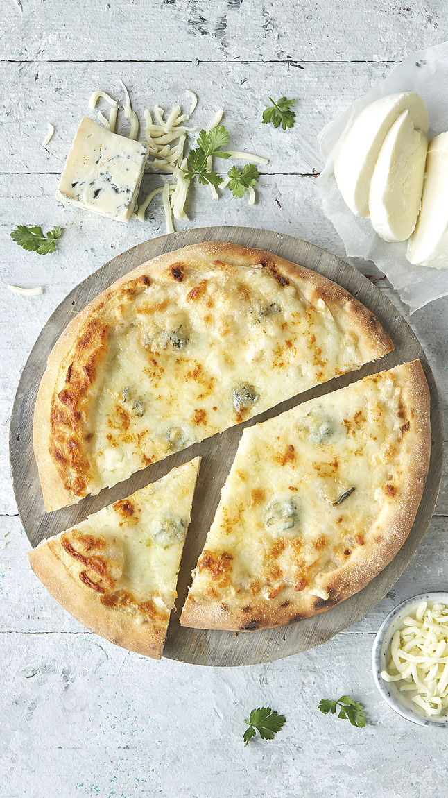 Pizza_suprema_ai_formaggi_web_35021 Pizza_suprema_ai_formaggi_web_35021