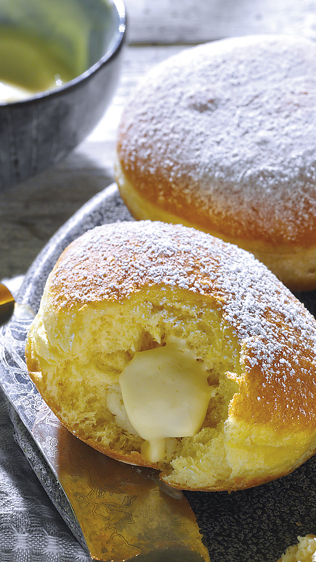 Krapfen_alla_crema_detail_65013 Krapfen_alla_crema_detail_65013