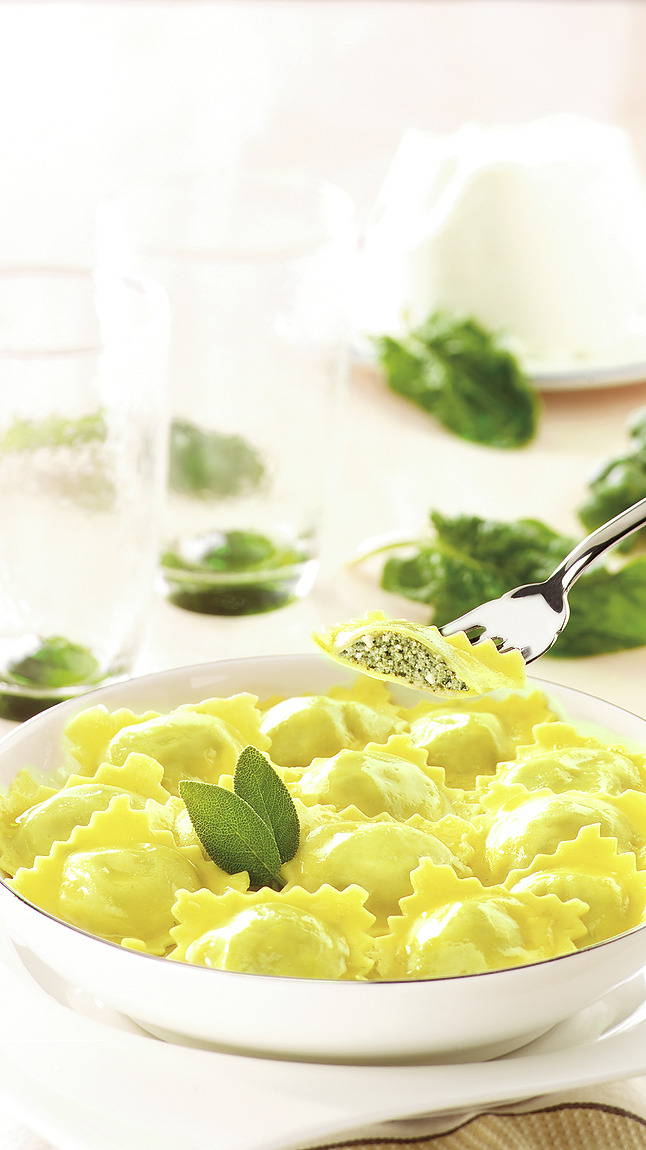 Ravioli_ricotta_e_spinaci_detail_35017 Ravioli_ricotta_e_spinaci_detail_35017