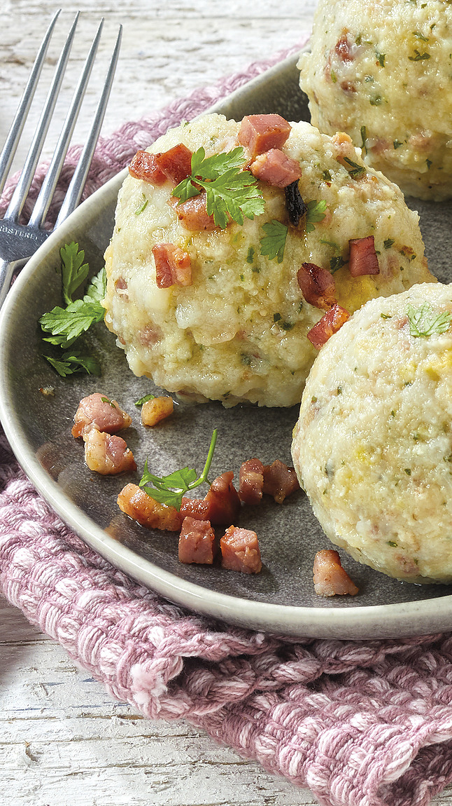 Canederli_allo_speck_detail_35025 Canederli_allo_speck_detail_35025