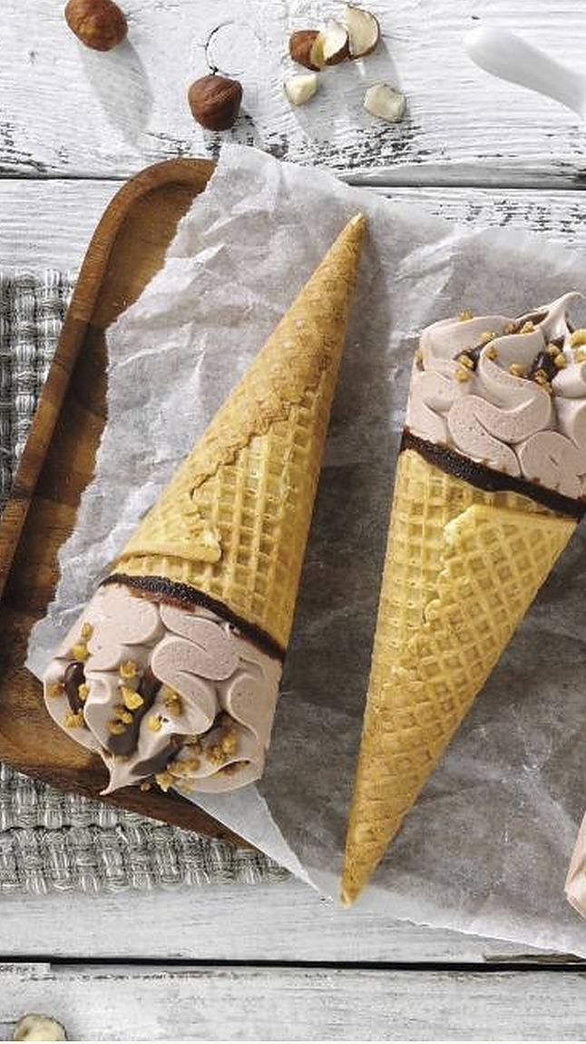 Cono_alla_nocciola_web_40015 Cono_alla_nocciola_web_40015