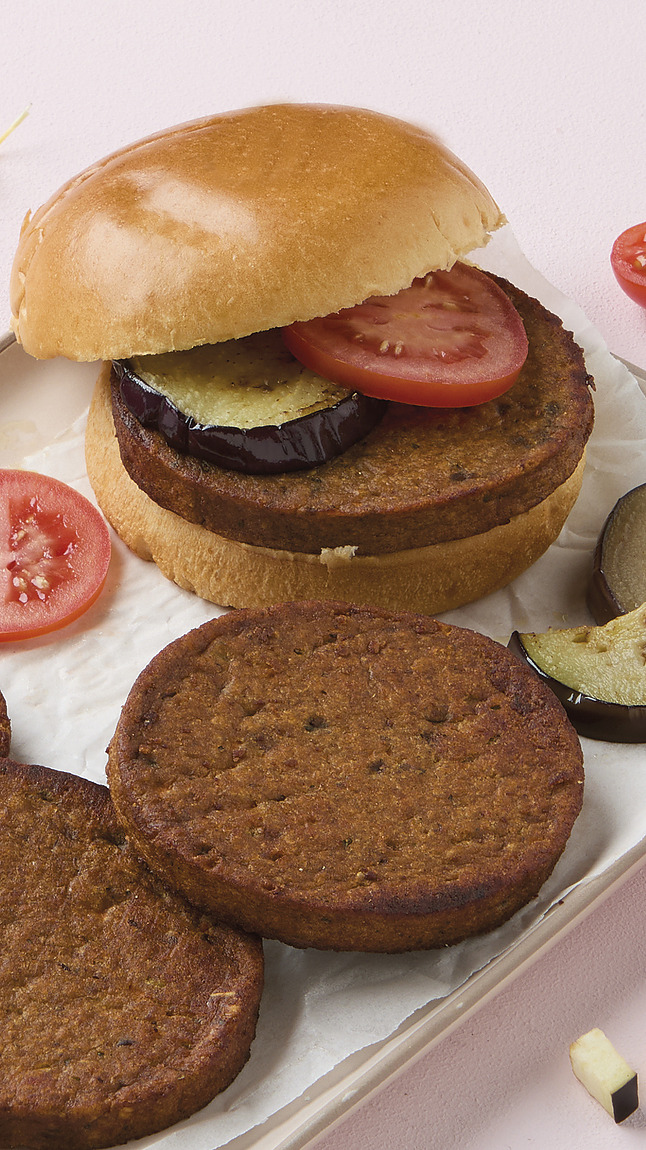 Burger_melanzane_e_pomodori_detail_45115 Burger_melanzane_e_pomodori_detail_45115