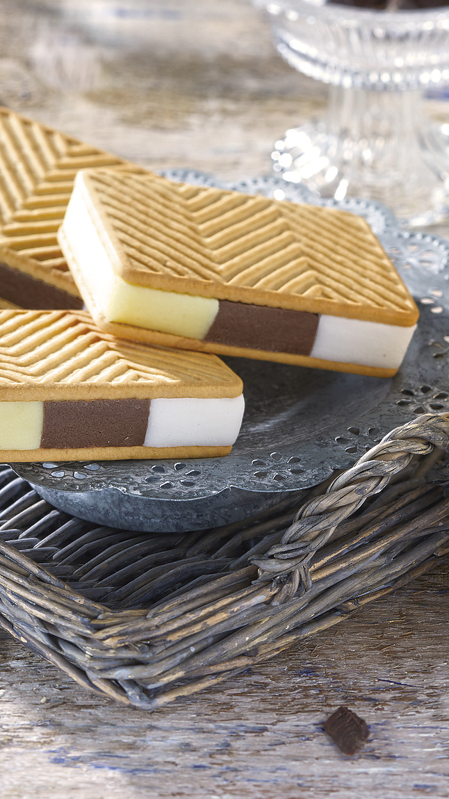 Biscotto_tre_gusti_web_40090 Biscotto_tre_gusti_web_40090