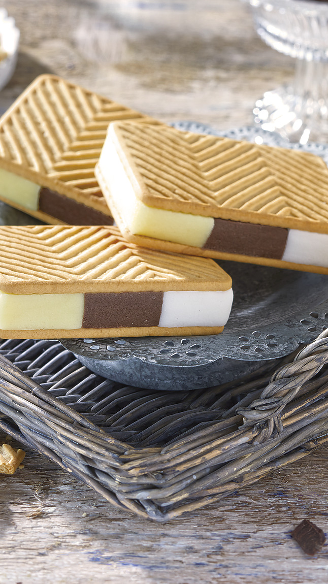 Biscotto_tre_gusti_web_40090 Biscotto_tre_gusti_web_40090