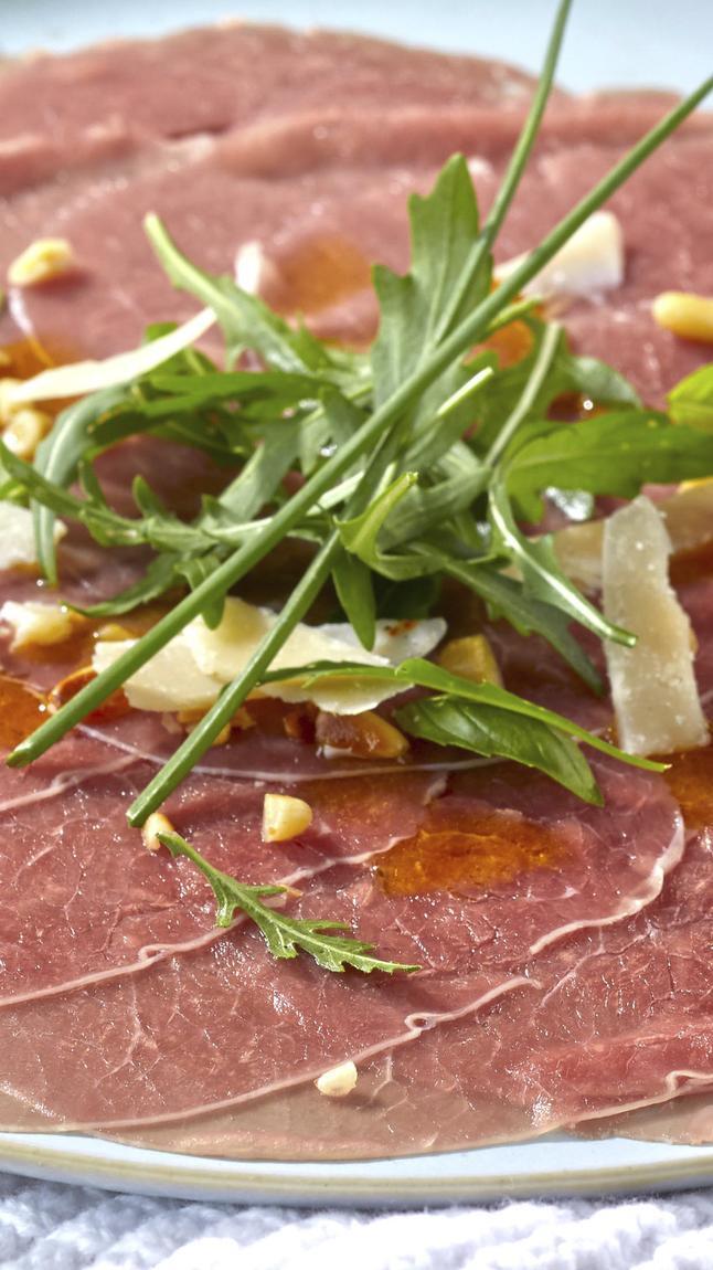 Carpaccio_di_Black_Angus_detail_33062 Carpaccio_di_Black_Angus_detail_33062