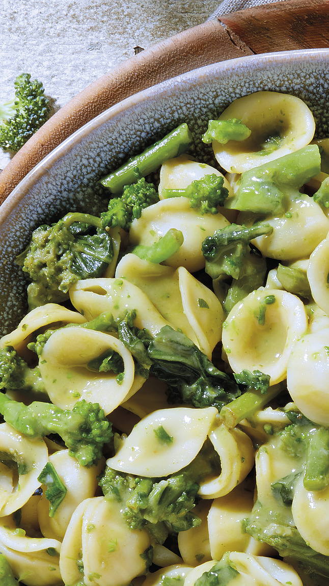Orecchiette_alle_cime_di_rapa_detail_35072 Orecchiette_alle_cime_di_rapa_detail_35072