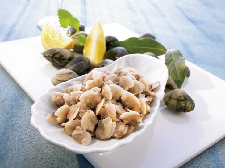 Vongole sgusciate in brodo