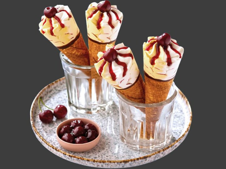Cono extra all'amarena