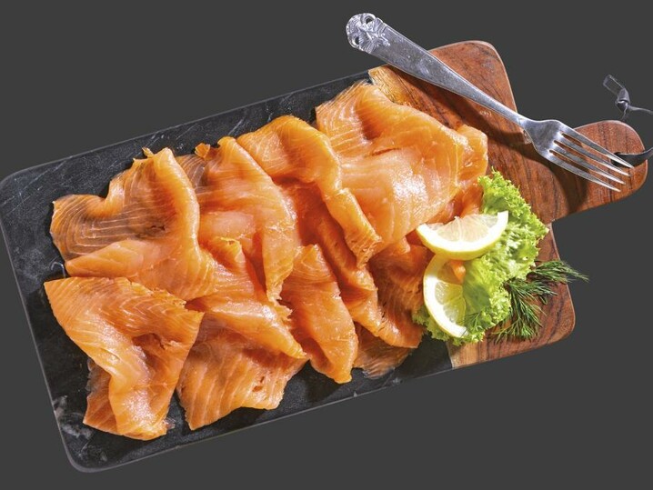 Salmone affumicato a fette