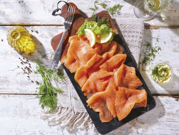 Salmone affumicato a fette